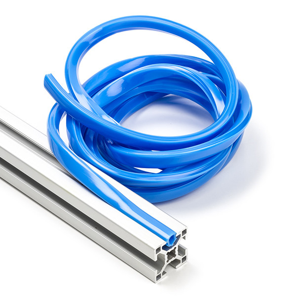 123-3D Blue slot cover 8mm for 3030 profile (2.5 metres)  DFC00145 - 1